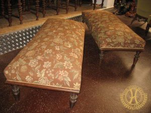 Ein Paar Gründerzeit Banquette um 1880