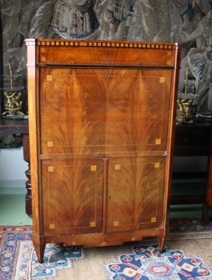 Klappsekretär Louis XVI