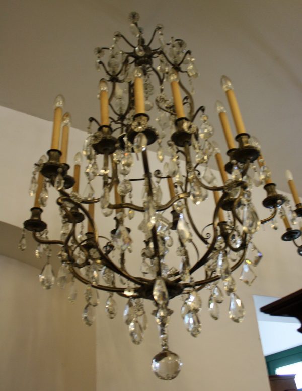 Kronleuchter – ANTIK-MÖBEL-HESZ