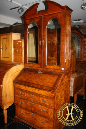 Spiegelaufsatz - Möbel mit Schreibklappe