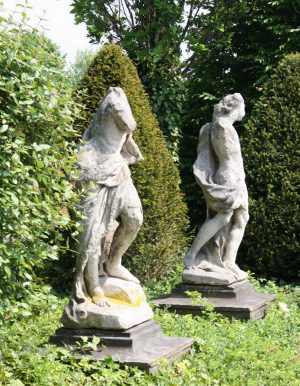 Antike Gartenfiguren